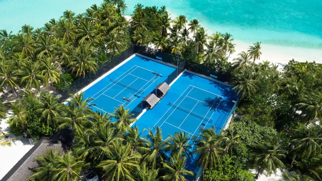 Tennis in Maldives