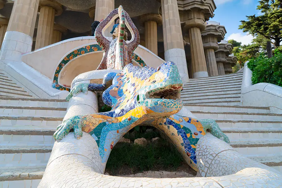 Mosaic dragon fountain at Park Güell in Barcelona